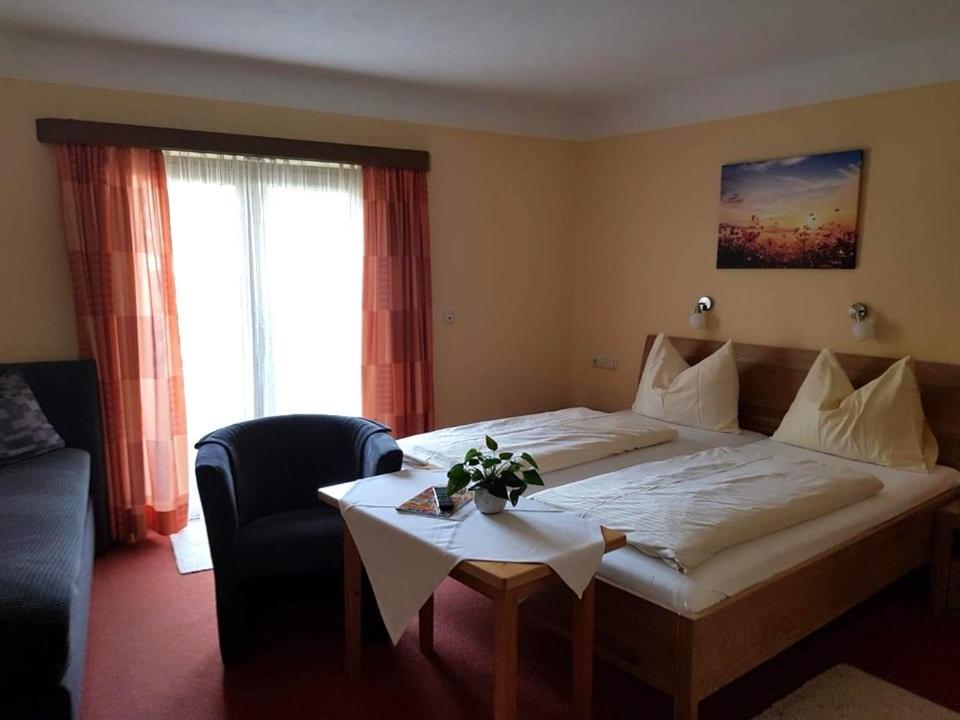 Hotel Garni Edelweiss Siegsdorf Exterior foto