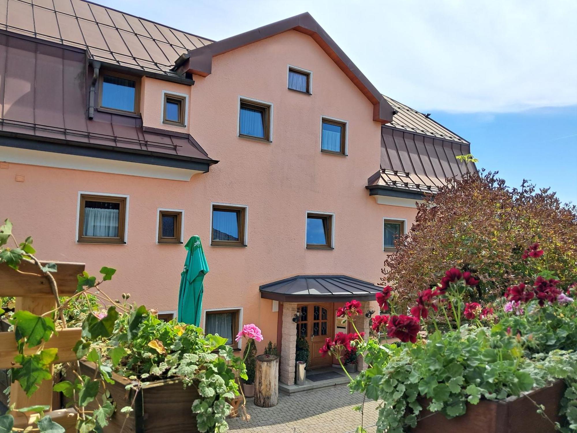 Hotel Garni Edelweiss Siegsdorf Exterior foto